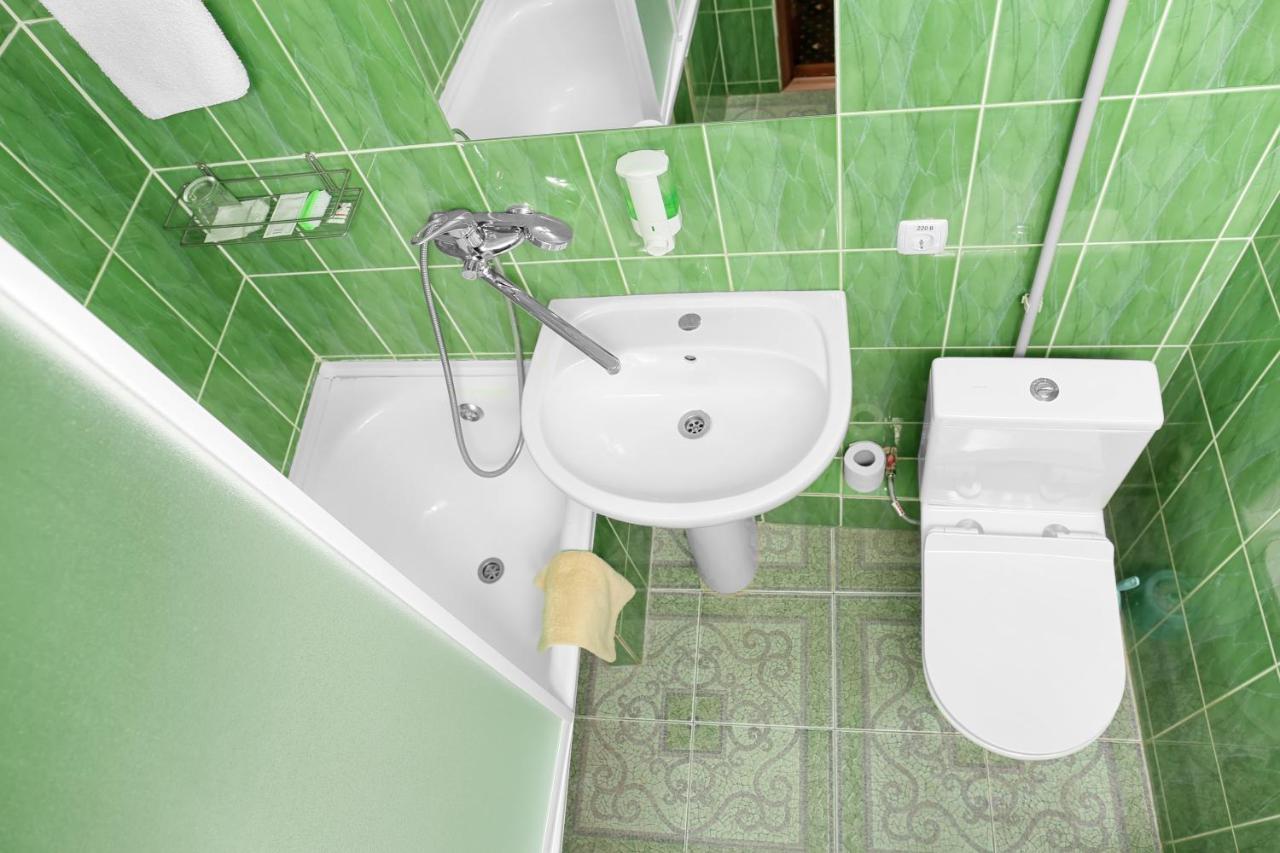 Green City Hotel ムィコラーイウ エクステリア 写真
